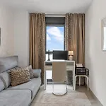 Elegant Duplex Penthouse A116