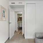 Elegant Duplex Penthouse A116