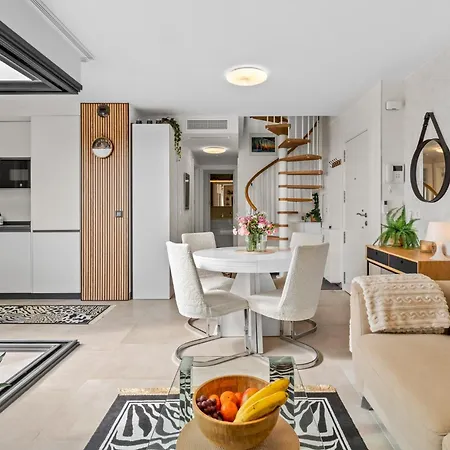 公寓 Elegant Duplex Penthouse A116