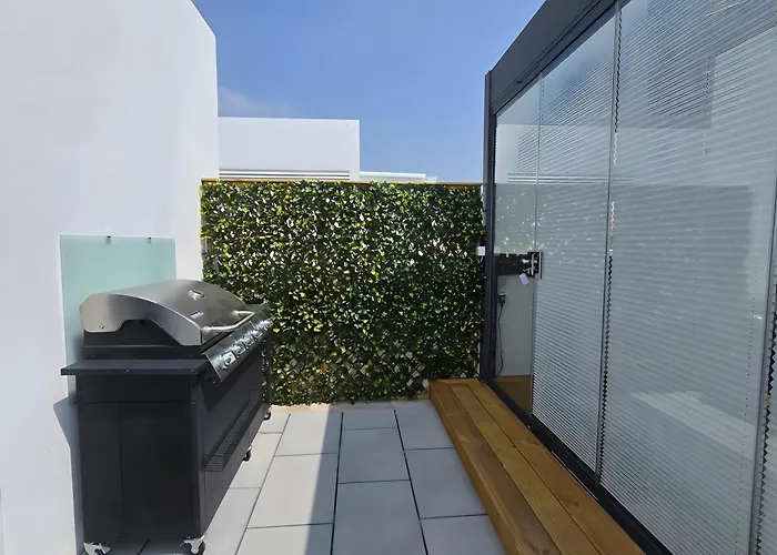 Elegant Duplex Penthouse A116 *