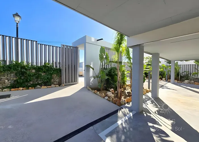 Elegant Duplex Penthouse A116 Apartment *