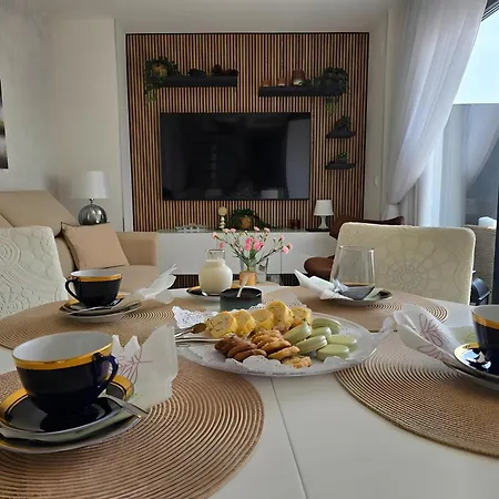 Elegant Duplex Penthouse A116 Апартаменты